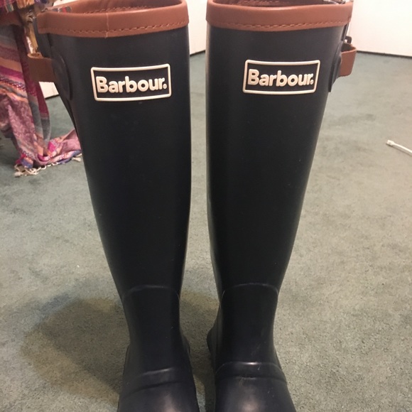 Barbour Shoes - Women’s Barbour rain/snow boots size 8.5/9.